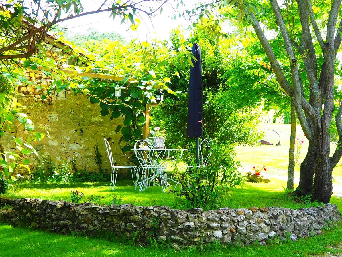 La Belle Verte Couette-café 3*