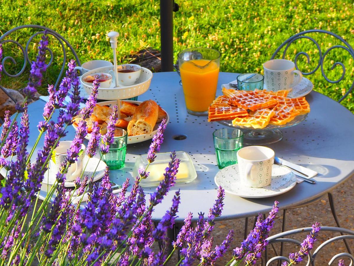La Belle Verte Couette-café 3*